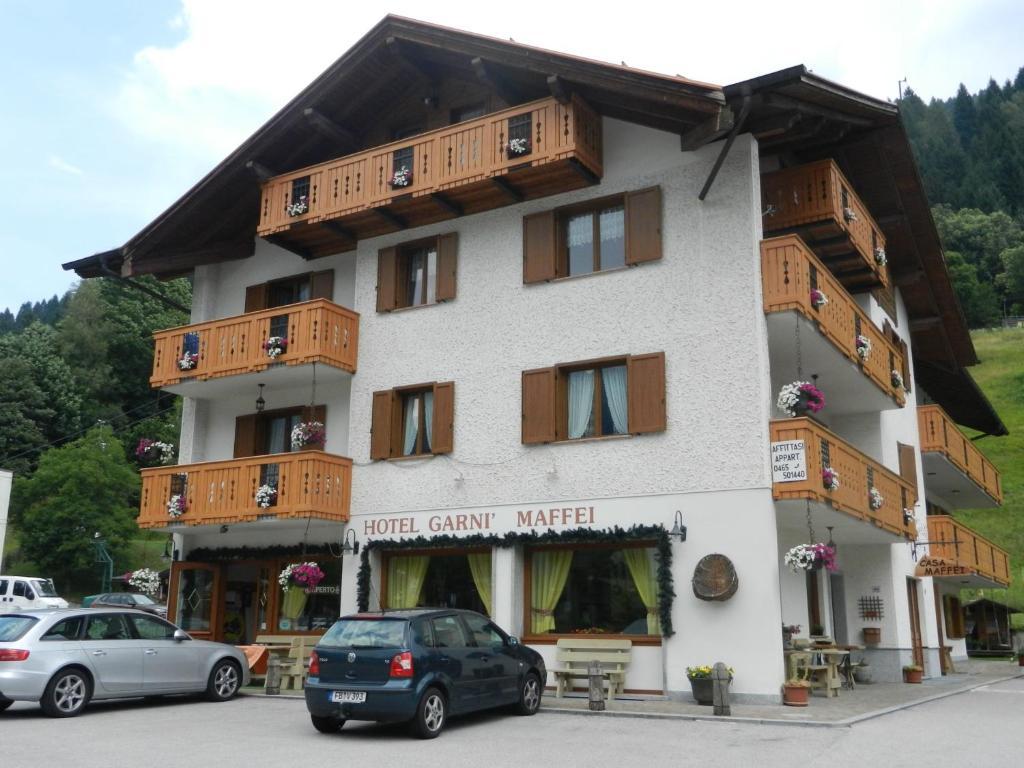 Maffei Hotell Pinzolo Eksteriør bilde